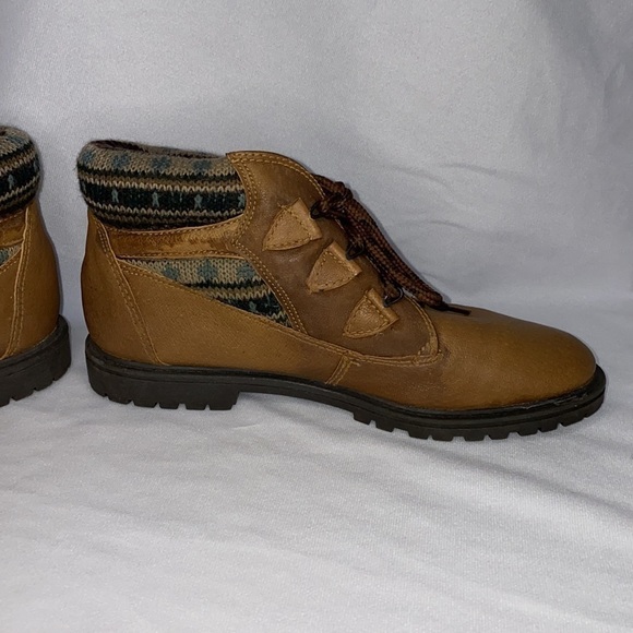 northwest Territory Leather Boots with Sweater Trim Size 7 - Picture 8 of 12